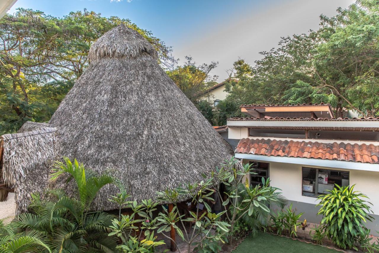 Palm Beach Inn Playa Grande Exterior photo